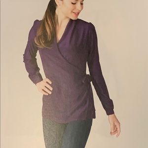 New Ruby Ribbon Ava Blouse in Teal. Size M